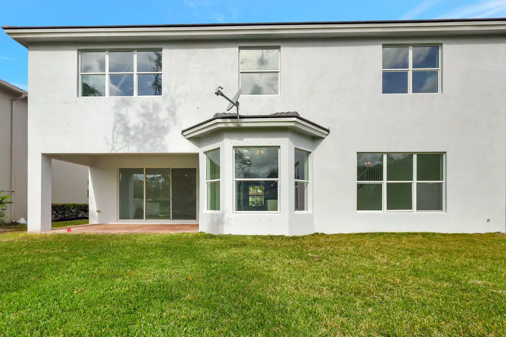 9334 Madewood Court Royal Palm Beach FL 33411