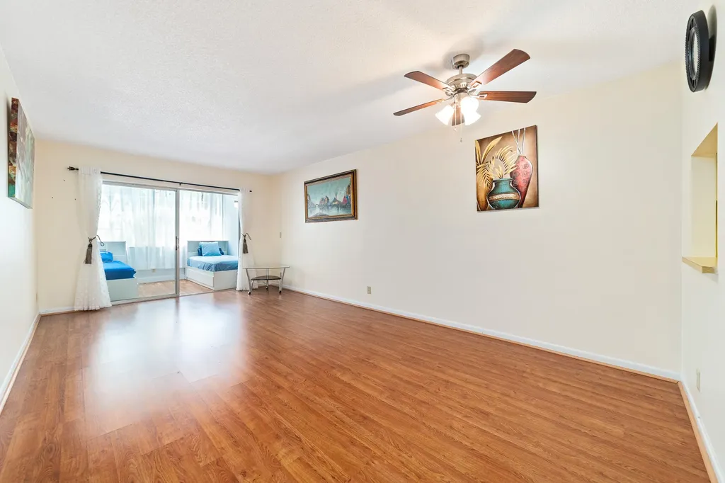 3170 Holiday Springs Boulevard Margate FL 33063