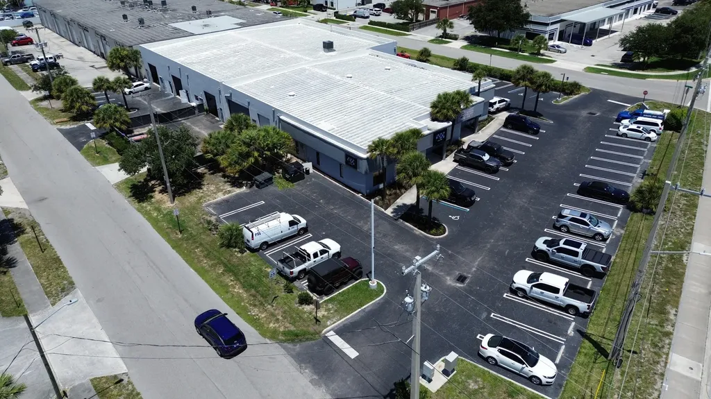 1300 Old Dixie Highway Lake Park FL 33403