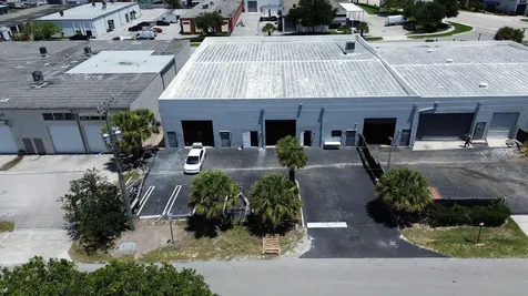 1300 Old Dixie Highway Lake Park FL 33403