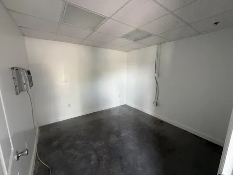 1300 Old Dixie Highway Lake Park FL 33403