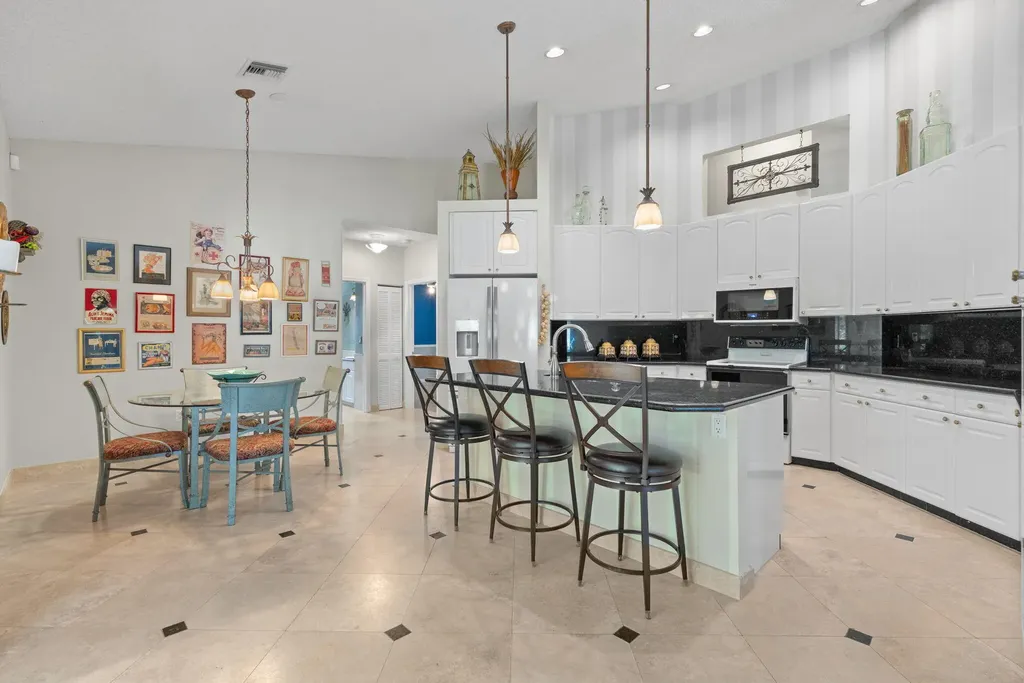6266 Madras Circle Boynton Beach FL 33437