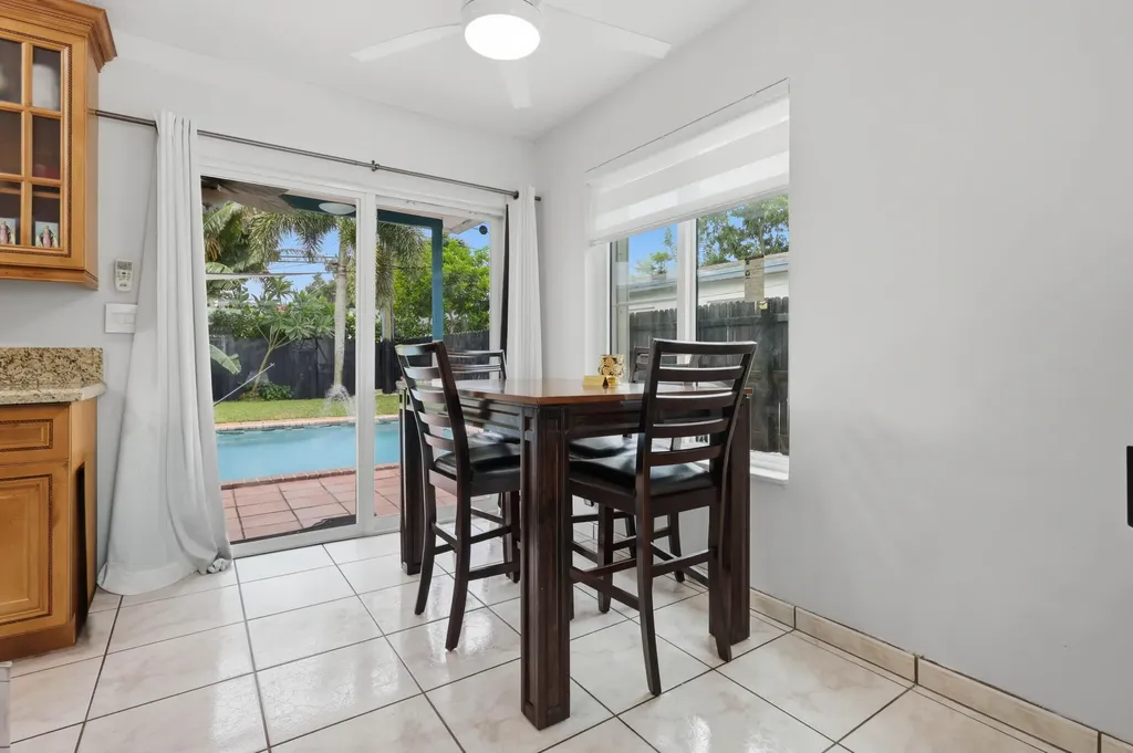 6448 Custer Street Hollywood FL 33024