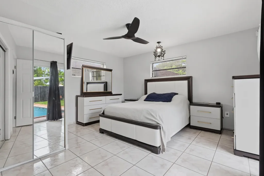 6448 Custer Street Hollywood FL 33024