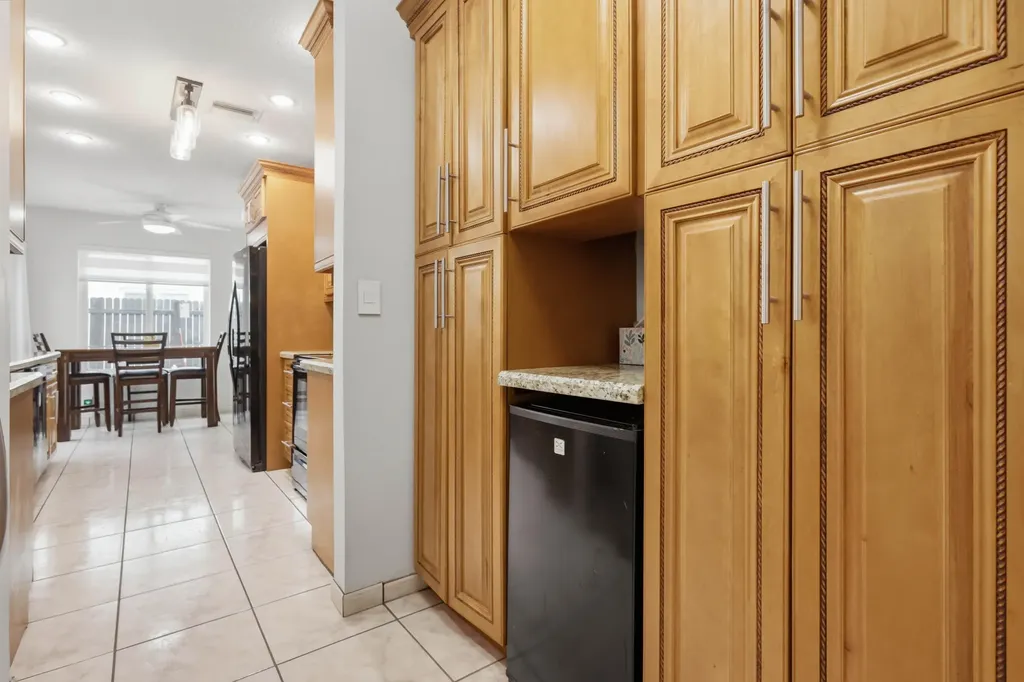 6448 Custer Street Hollywood FL 33024