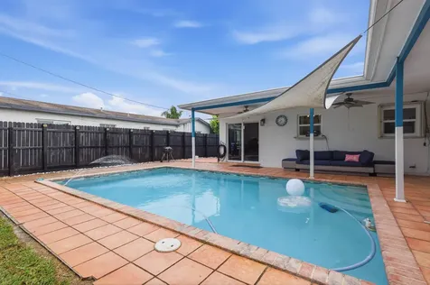 6448 Custer Street Hollywood FL 33024