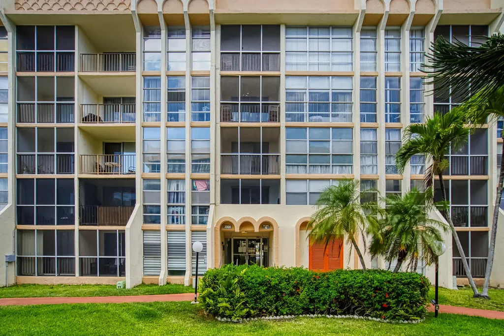 2000 Atlantic Shores Boulevard Hallandale Beach FL 33009