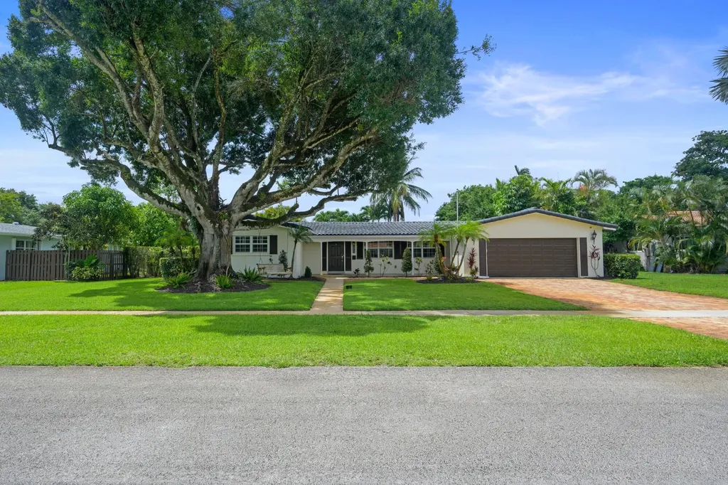 6850 NW 7th Street Plantation FL 33317