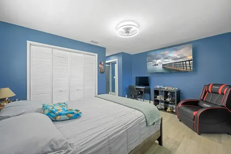 6850 NW 7th Street Plantation FL 33317