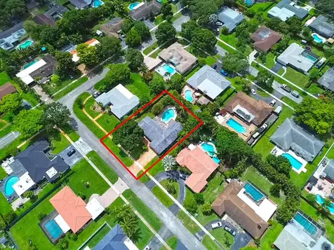 6850 NW 7th Street Plantation FL 33317
