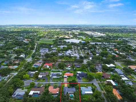 6850 NW 7th Street Plantation FL 33317