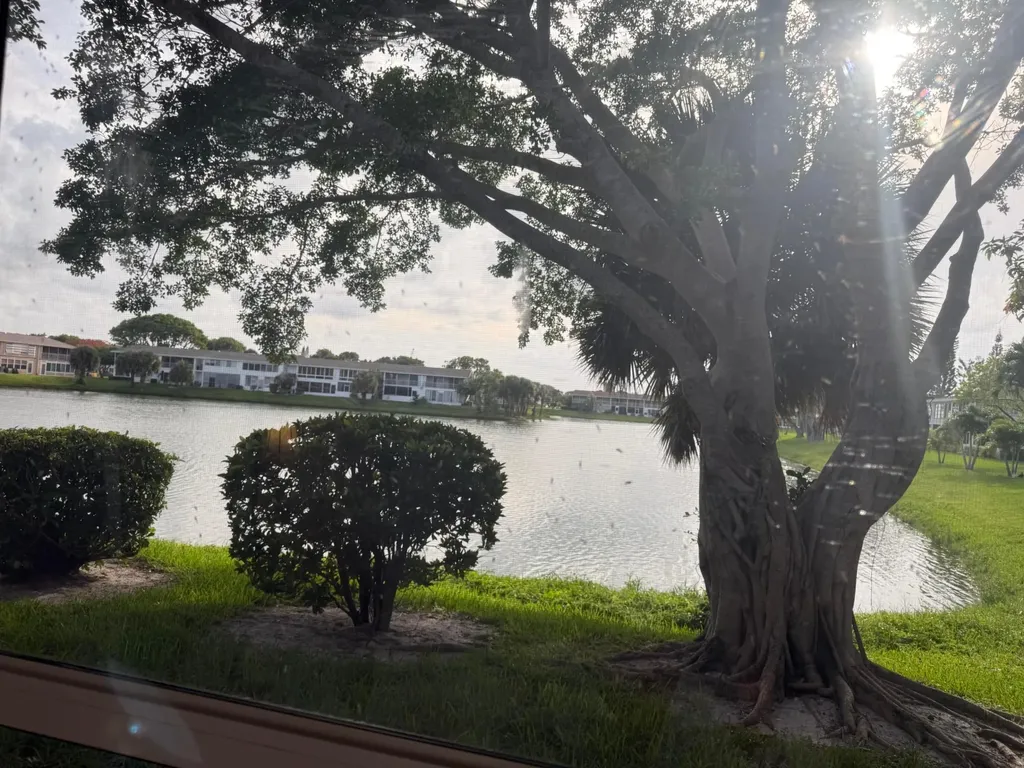 146 Somerset H West Palm Beach FL 33417