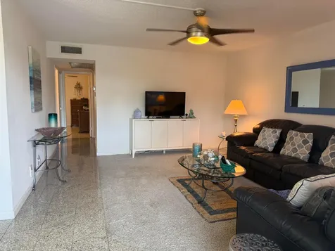146 Somerset H West Palm Beach FL 33417