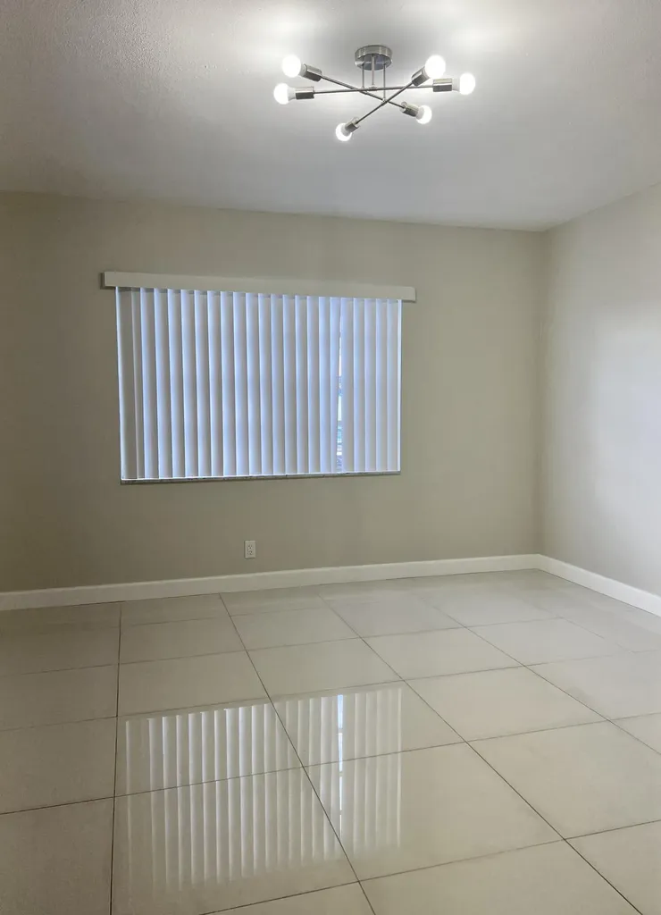 3550 NW 8th Avenue Pompano Beach FL 33064