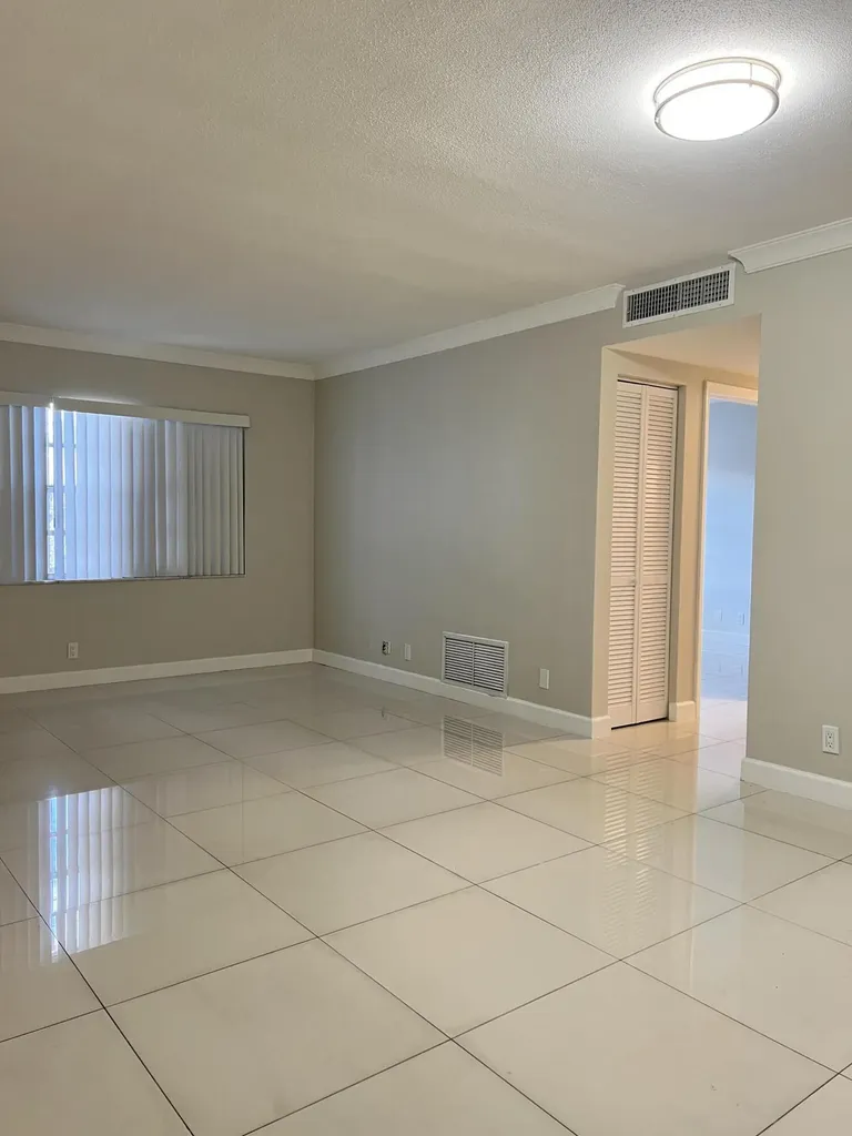 3550 NW 8th Avenue Pompano Beach FL 33064