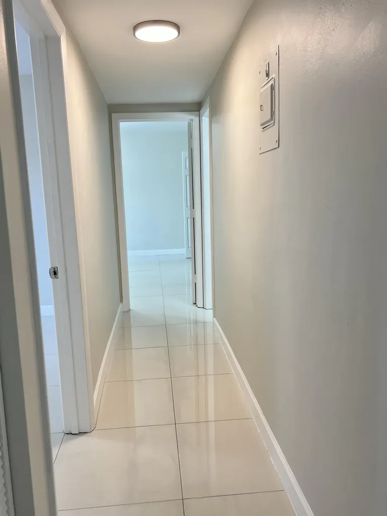 3550 NW 8th Avenue Pompano Beach FL 33064