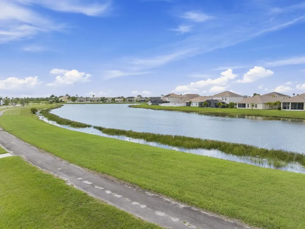 10057 SW Newberry Avenue Port St Lucie FL 34987