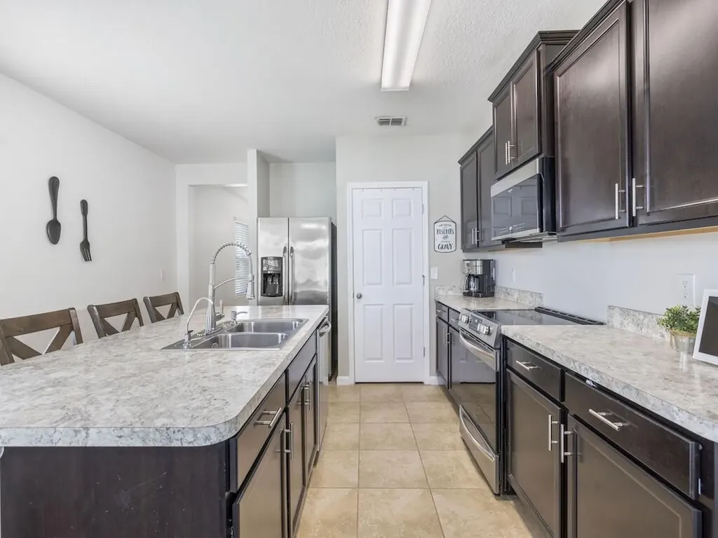 10057 SW Newberry Avenue Port St Lucie FL 34987