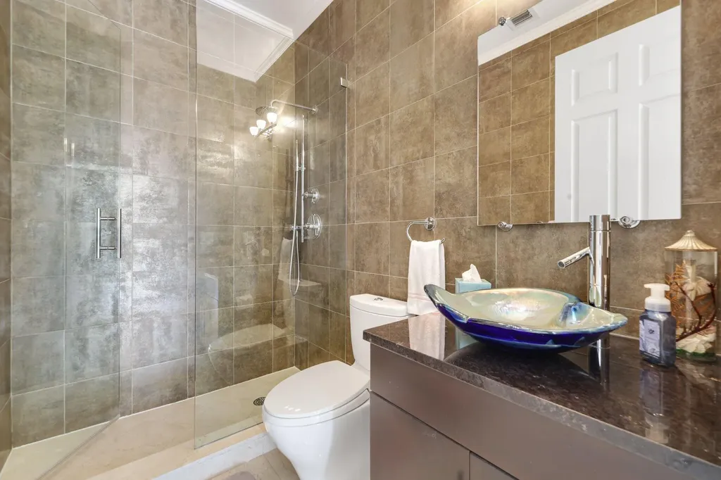 19245 Skyridge Circle Boca Raton FL 33498
