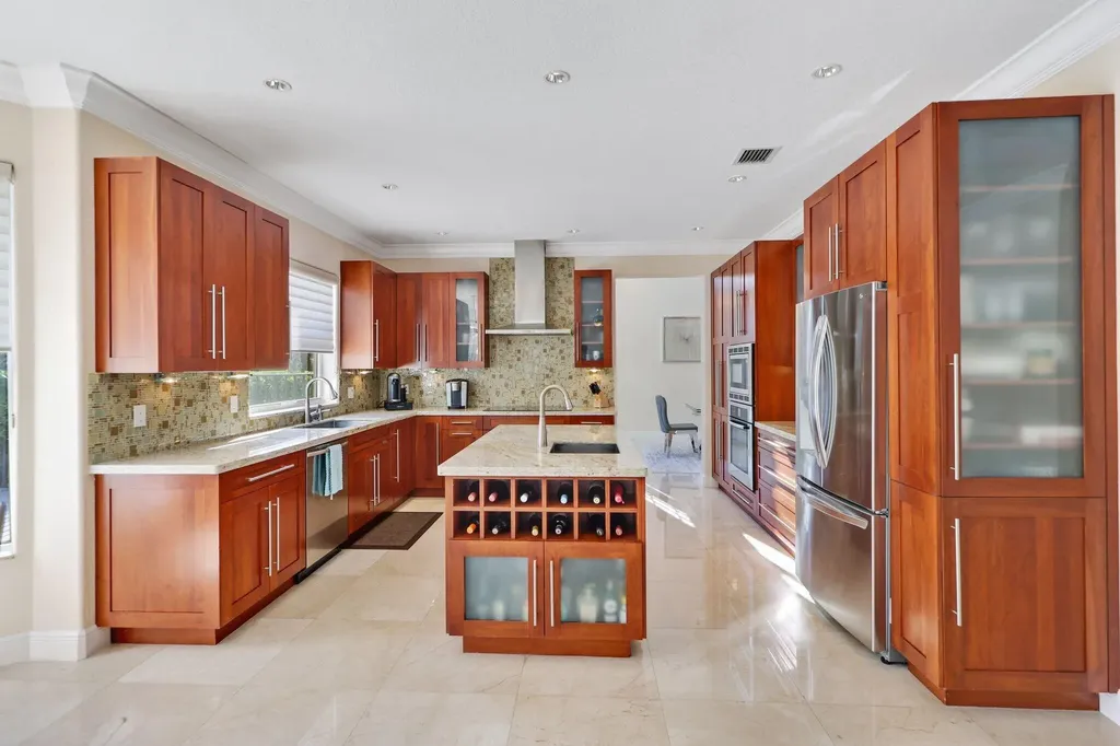 19245 Skyridge Circle Boca Raton FL 33498
