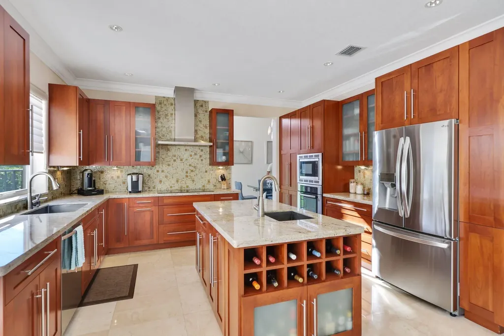19245 Skyridge Circle Boca Raton FL 33498