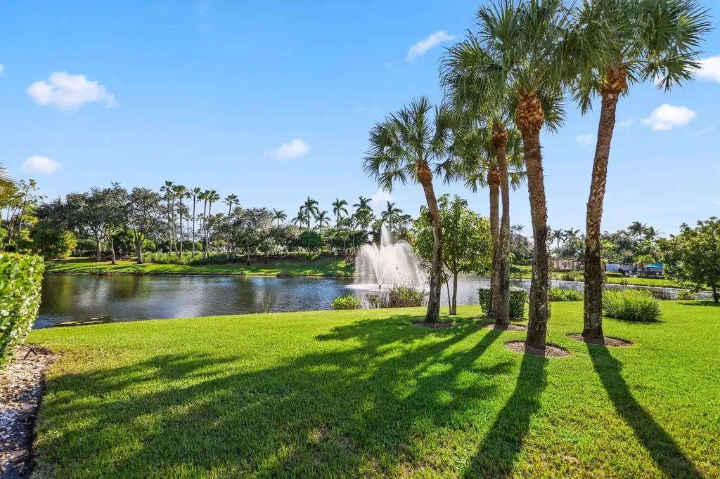 19245 Skyridge Circle Boca Raton FL 33498