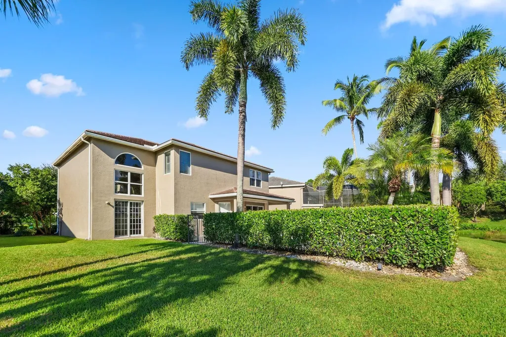 19245 Skyridge Circle Boca Raton FL 33498