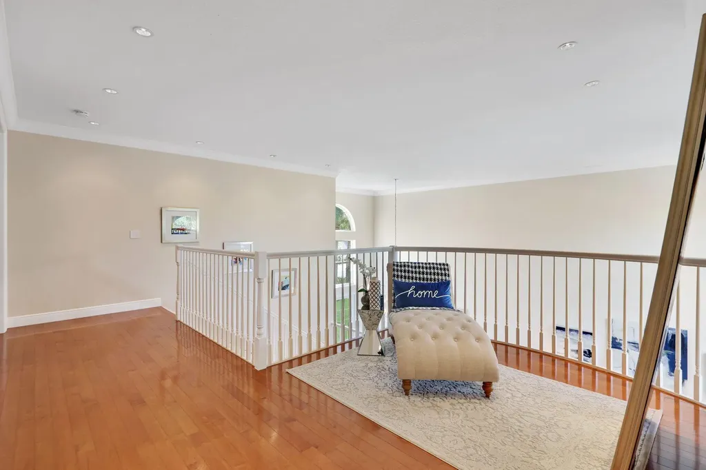 19245 Skyridge Circle Boca Raton FL 33498