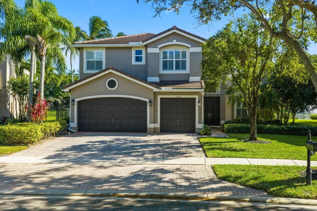 19245 Skyridge Circle Boca Raton FL 33498