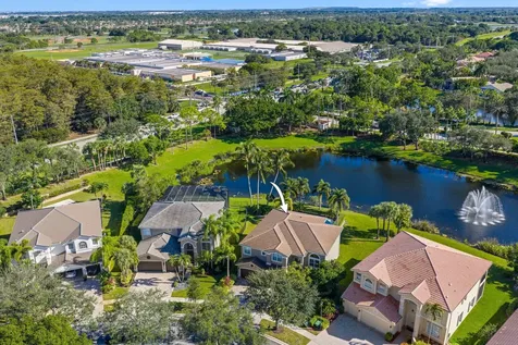 19245 Skyridge Circle Boca Raton FL 33498