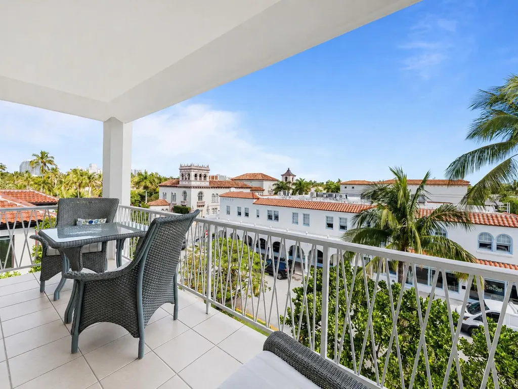 170 Chilean Avenue Palm Beach FL 33480