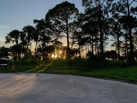 10654 Sugar Pine Drive Fort Pierce FL 34945