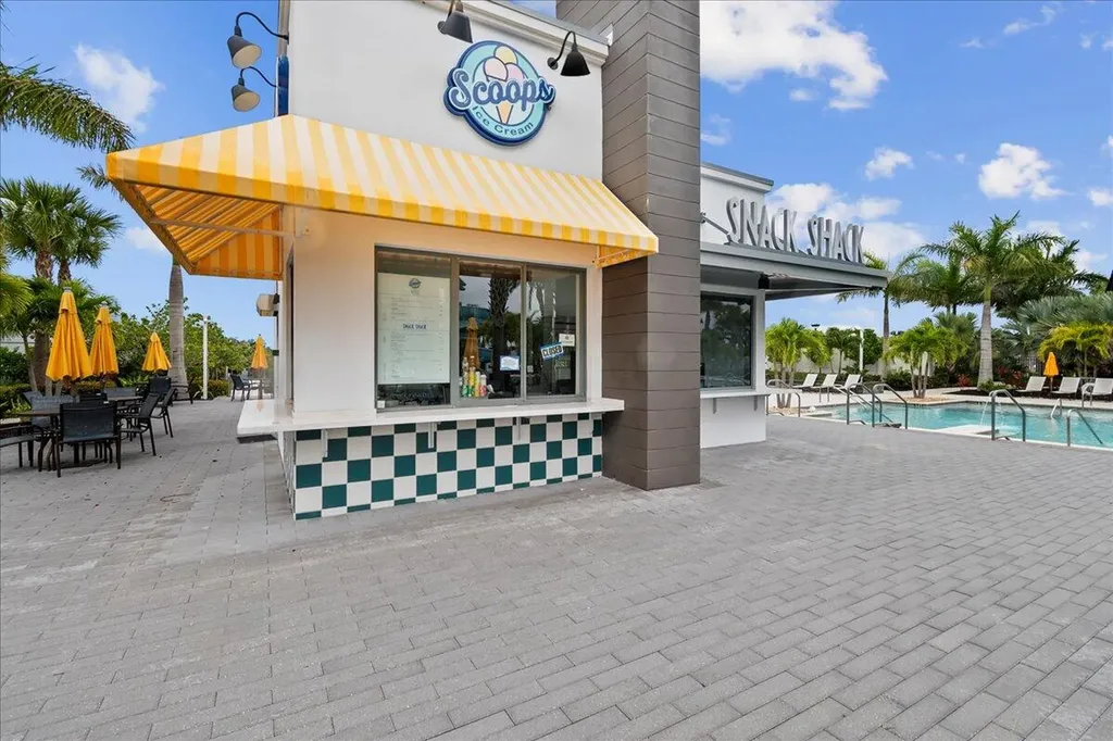 16493 Helix Court Westlake FL 33470