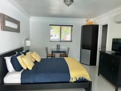 2645 Scott Street Hollywood FL 33020