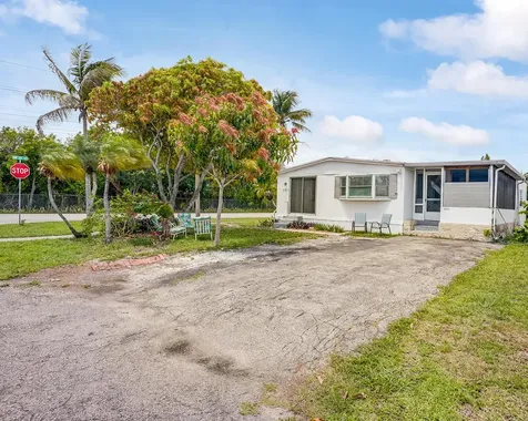 5311 SW 23rd Terrace Fort Lauderdale FL 33312