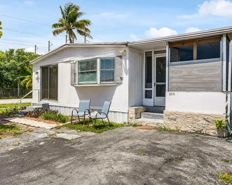 5311 SW 23rd Terrace Fort Lauderdale FL 33312
