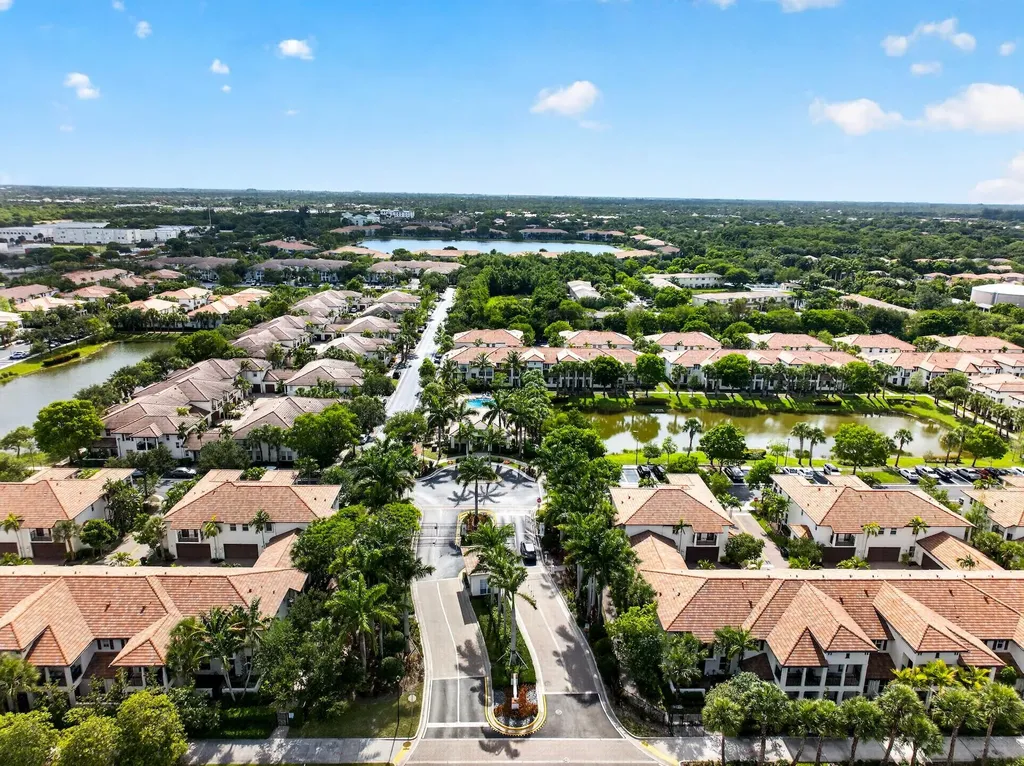 4680 Mimosa Place Coconut Creek FL 33073