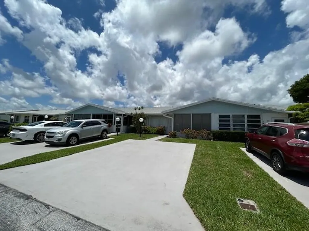 3489 Rossi Court West Palm Beach FL 33417