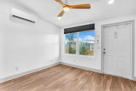 4011 36th Court West Palm Beach FL 33407