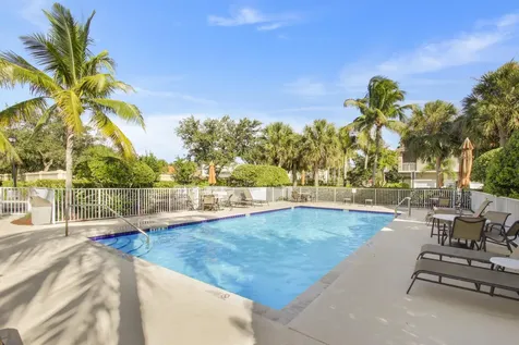 105 Lighthouse Circle Tequesta FL 33469