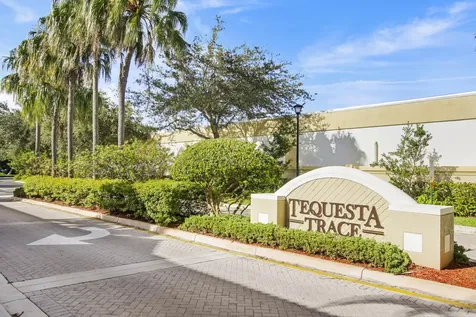 105 Lighthouse Circle Tequesta FL 33469
