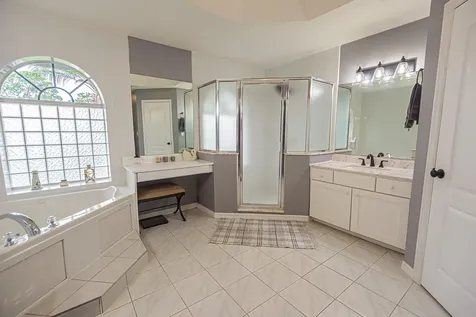 1193 SW Live Oak Cove Port St Lucie FL 34986