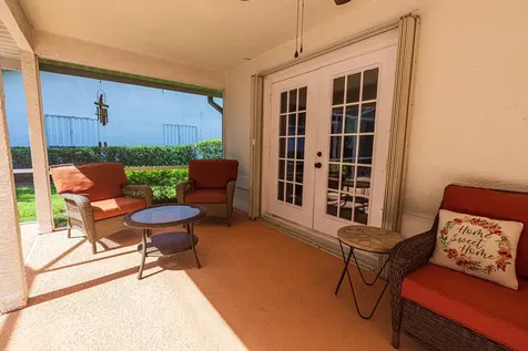 1193 SW Live Oak Cove Port St Lucie FL 34986