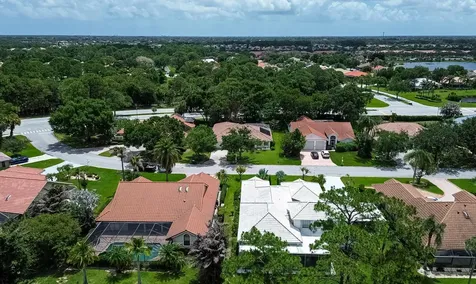 1193 SW Live Oak Cove Port St Lucie FL 34986