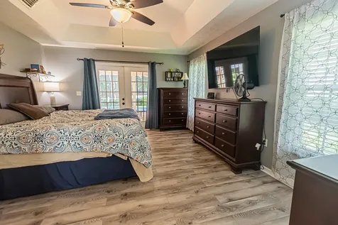 1193 SW Live Oak Cove Port St Lucie FL 34986