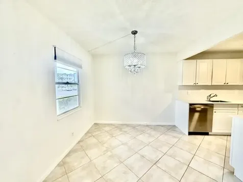 1047 Exeter C Boca Raton FL 33434