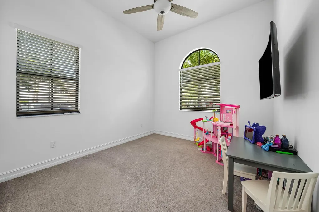 9027 Grand Prix Lane Boynton Beach FL 33472
