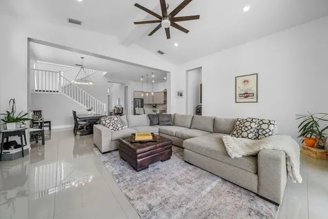 9027 Grand Prix Lane Boynton Beach FL 33472