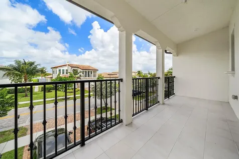 9027 Grand Prix Lane Boynton Beach FL 33472