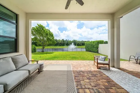 9027 Grand Prix Lane Boynton Beach FL 33472